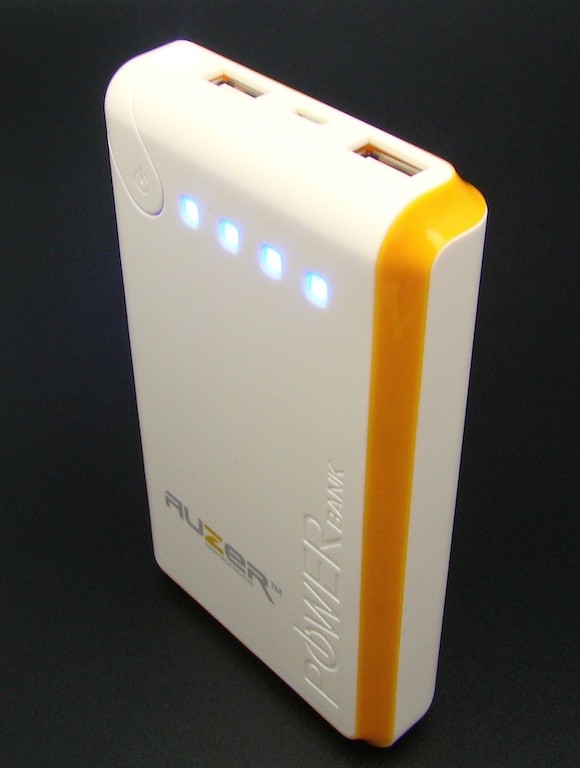 Универсальный аккумулятор Power Bank Auzer AP11800
